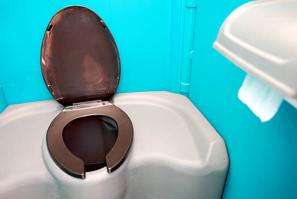 Best Luxury portable toilet rental  in Saddle Rock, NY
